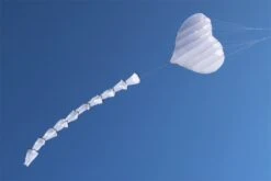 Fliegendes Herz -Günstiger Spielzeug Geschäft herzweiss