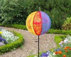 Spinning Ball Victorian Style